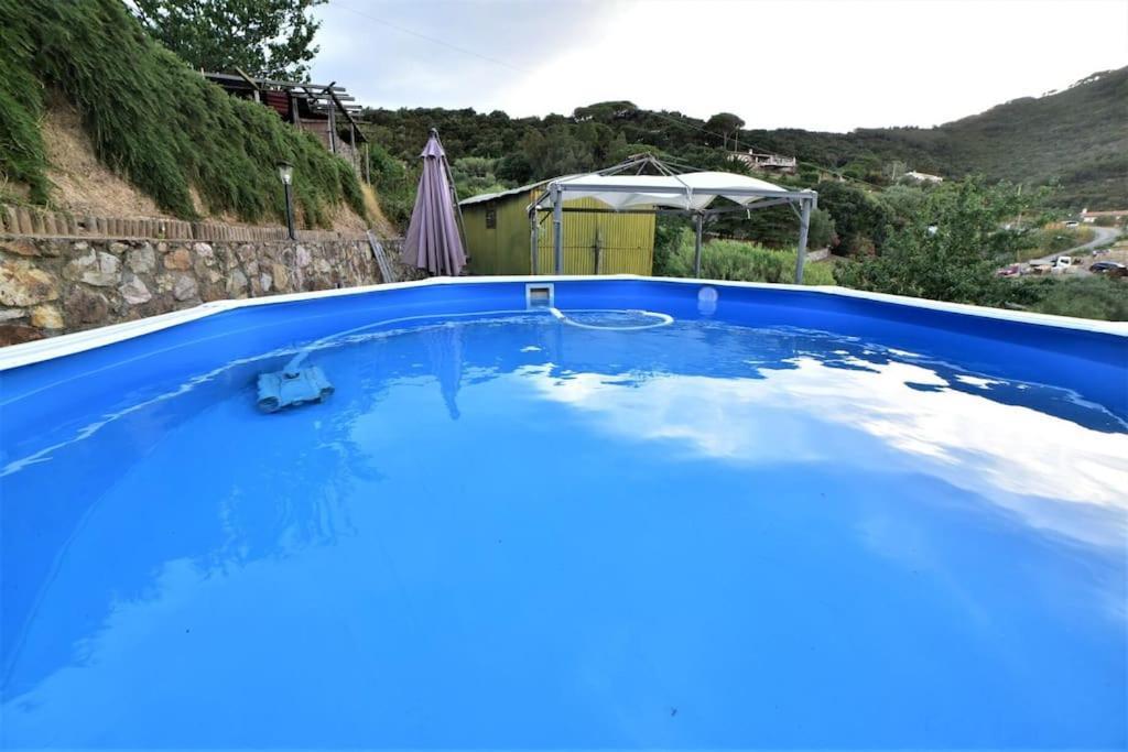 Casa Vacanze Il Pastore Tedesco Портоферайо Екстериор снимка
